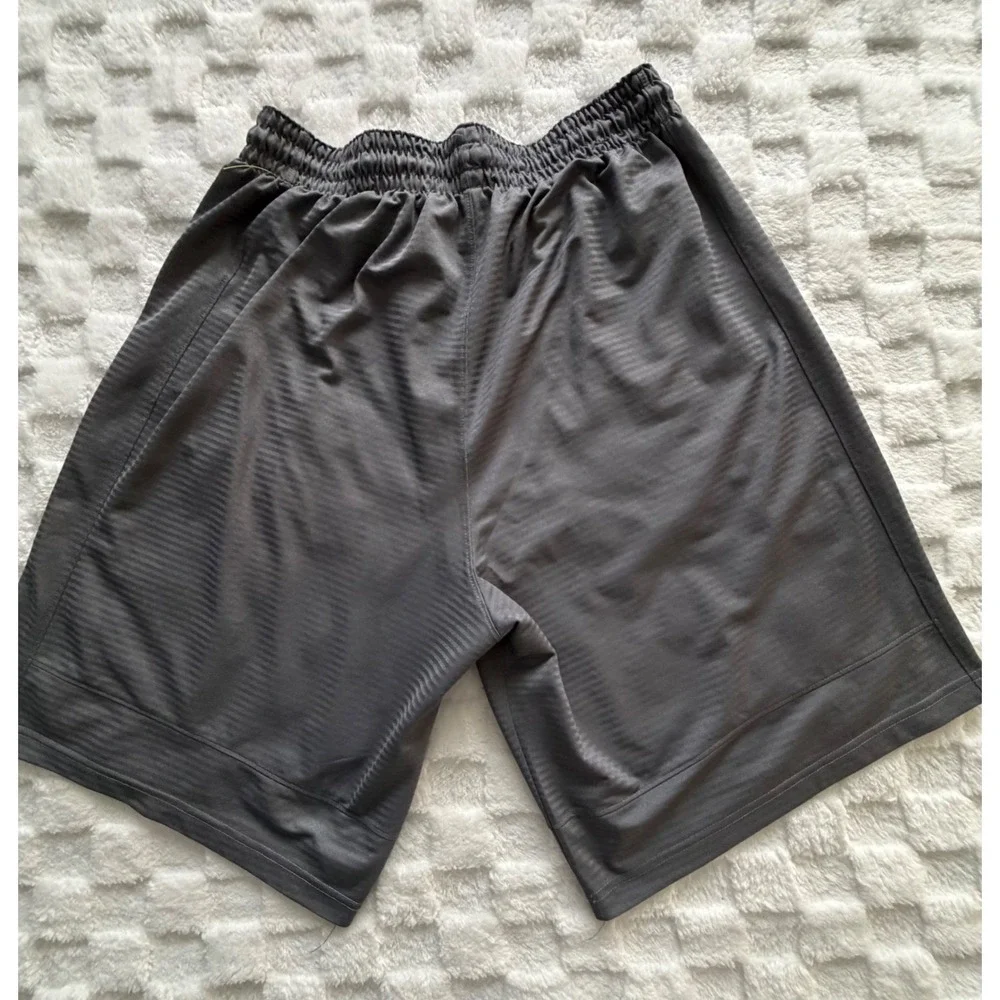 Nike Mens Basketball Shorts Gray Athletic Gym Training Large EUC